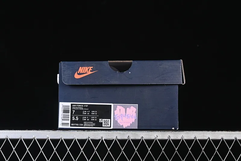 All categories Nk Air Force 1 Air Force series Nk Air Force 1 Low Air Force low-top Nike Air Force 1'07 Low "Confession" Hand-painted graffiti Purple pink confession Air Force 1 low-top casual sneakers BD7701-220